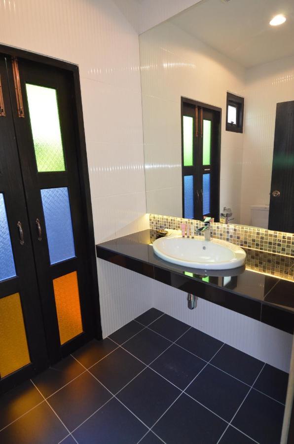 Baan Wanwaree Bed and Breakfast Καντσαναμπούρι Εξωτερικό φωτογραφία